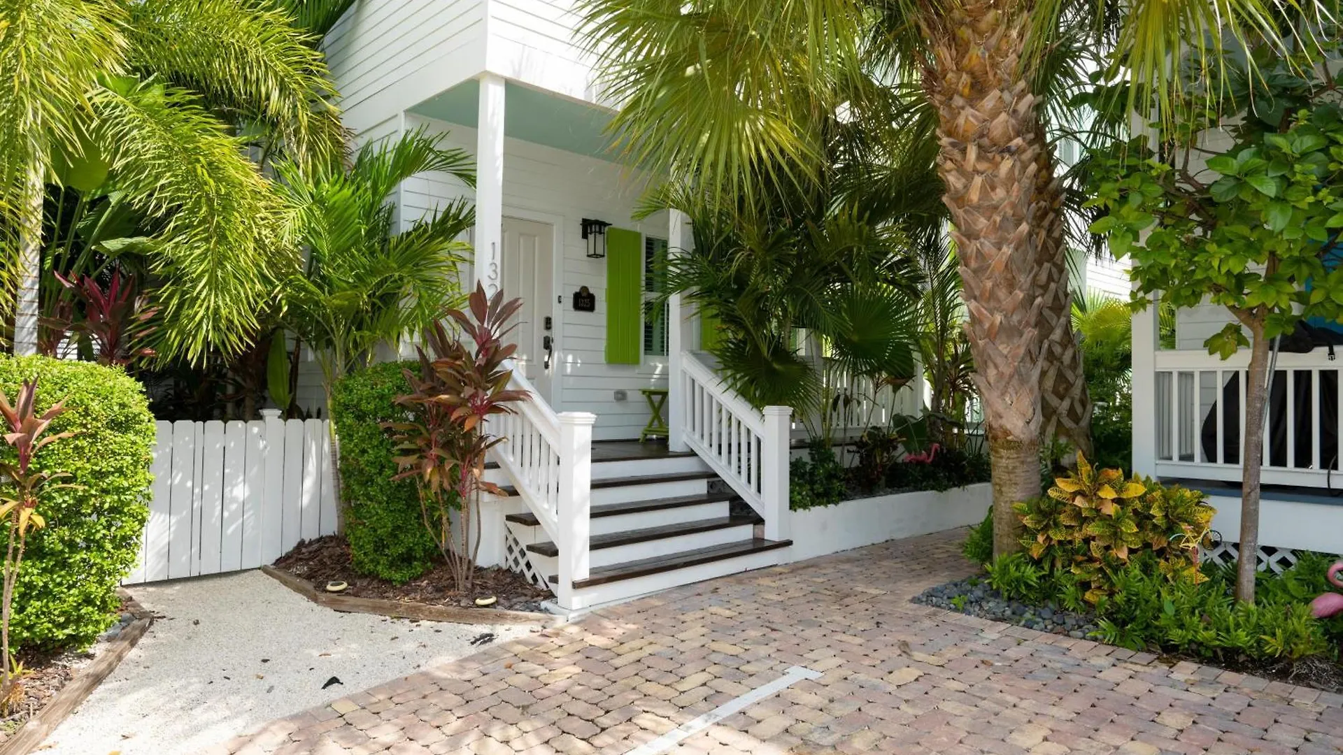 The Green Gawdess Key West